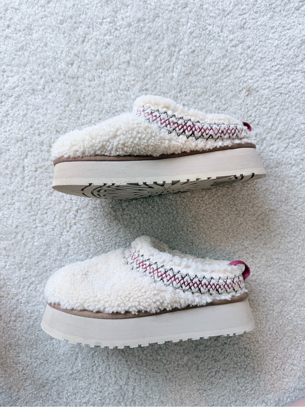 UGG Tazz Braid Platform Mule Slippers White Borg Shearling Clog Womens Size 7 - Picture 6 of 12